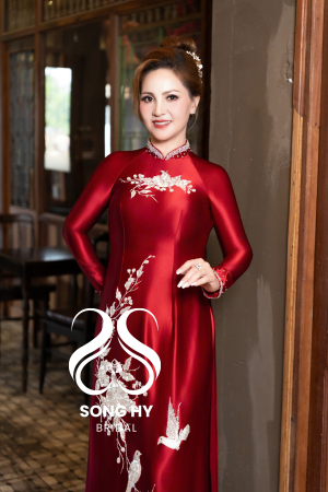 Áo dài bà xui 6