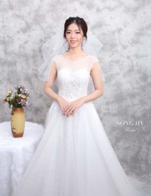 Váy cưới cô dâu trắng xòe phồng cao cấp