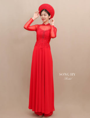 áo dài cô dâu đỏ tà xòe rộng